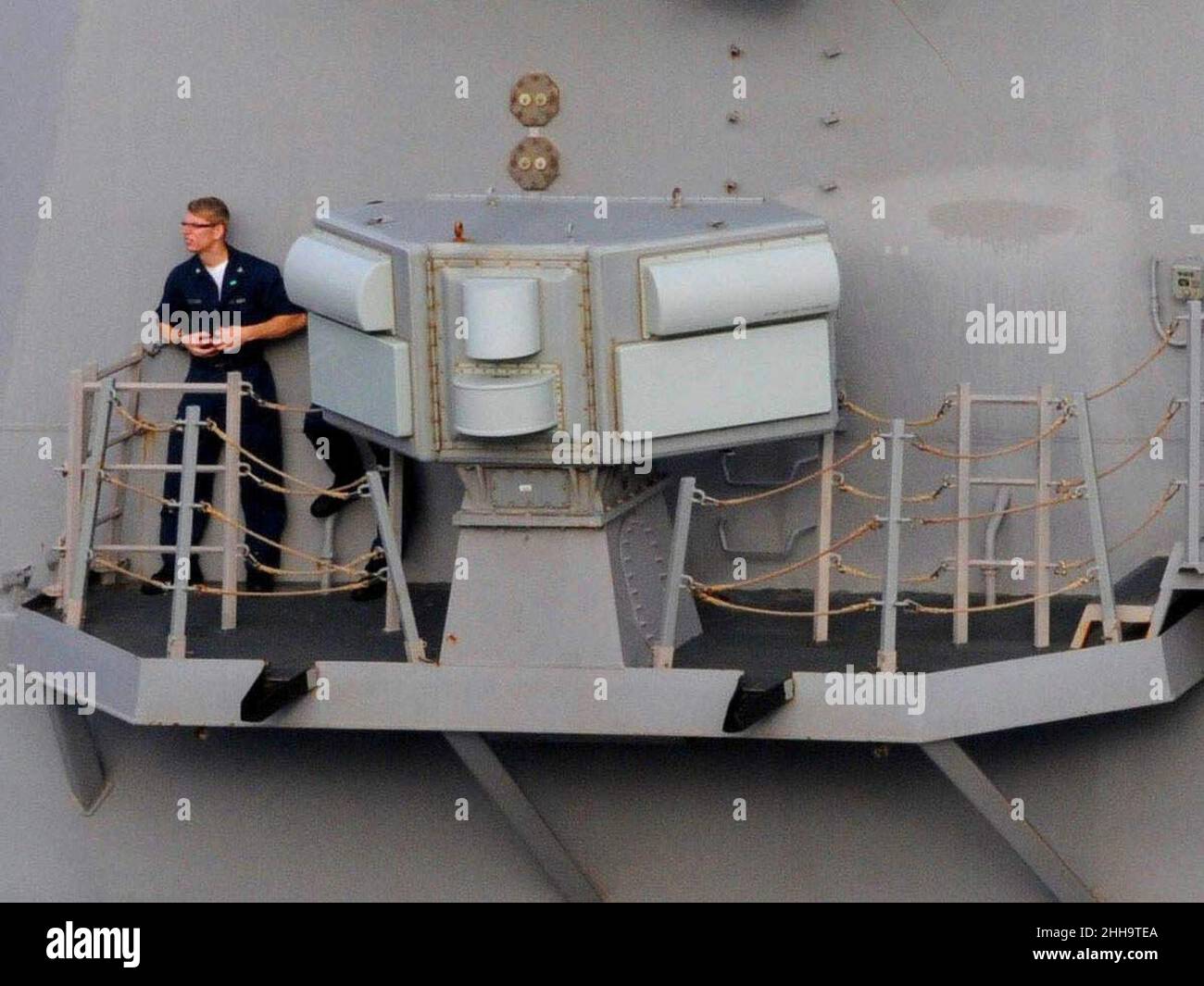 SLQ-32 Radar DDG-101 Gridley 2009-09-06. Foto Stock