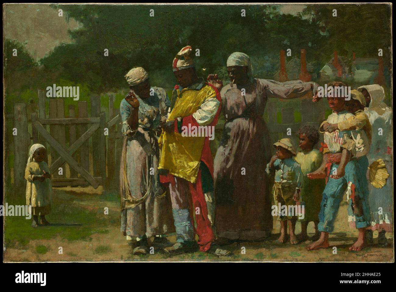 Medicazione per il Carnevale 1877 Winslow Homer American dipinta alla fine della ricostruzione, segnata dal ritiro finale delle truppe federali dal Sud, l'impegnativo soggetto di Omero evoca sia la lussazione che la resistenza della cultura afro-americana che era un'eredità di schiavitù. La figura centrale rappresenta un personaggio di Jonkonnu, una festa di Natale una volta osservata da neri schiavi in Virginia e Carolina del Nord. Radicato nella cultura delle Indie Occidentali Britanniche, il festival ha mescolato tradizioni africane e inglesi. Dopo la guerra civile, gli aspetti furono incorporati nell'Indipendenza Foto Stock