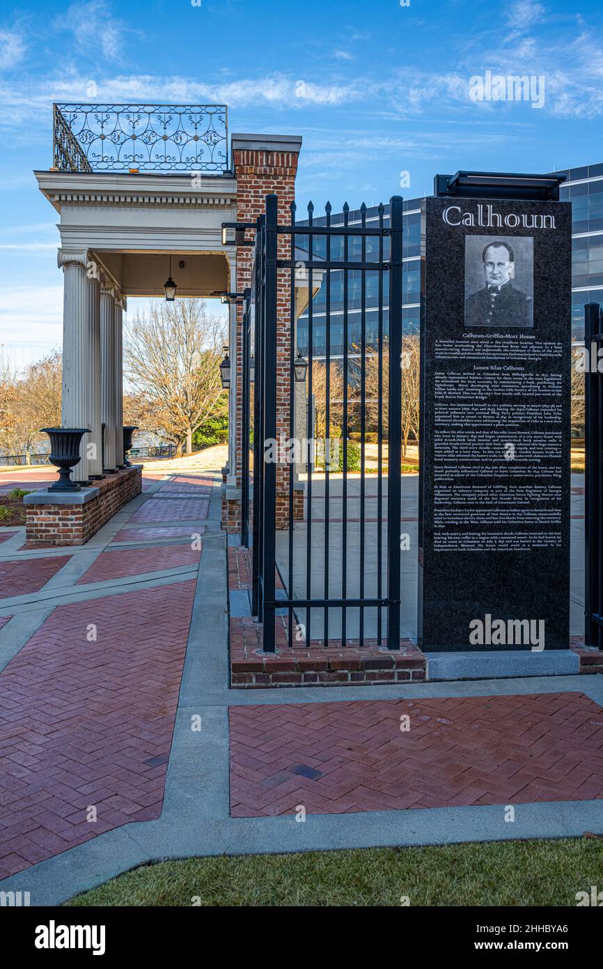 James Silas Calhoun marcatore presso il monumento commemorativo di Calhoun-Griffin-Mott House, adiacente al lungofiume di Chattahoochee e al TSYS a Columbus, Georgia. (USA) Foto Stock