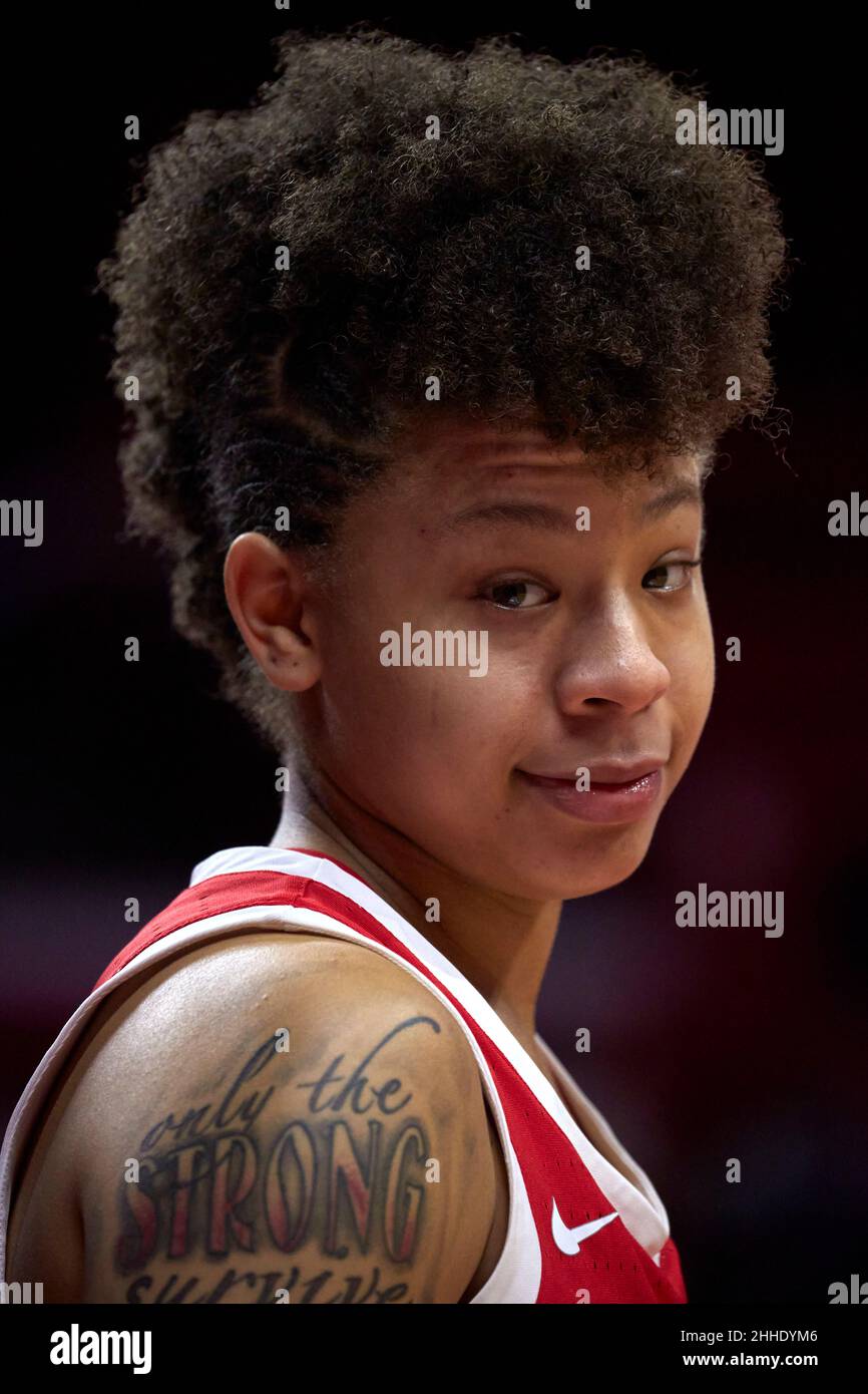 Piscataway, New Jersey, Stati Uniti. 24th Jan 2022. Ohio state Buckeyes guardia Rikki Harris (1) durante la partita alla Jersey Mikes Arena tra i Rutgers Scarlet Knights e Ohio state Buckeyes a Piscataway, New Jersey domenica 23 2022 gennaio. Ohio state bussa alle Rutgers 80-71. Duncan Williams/CSM/Alamy Live News Foto Stock
