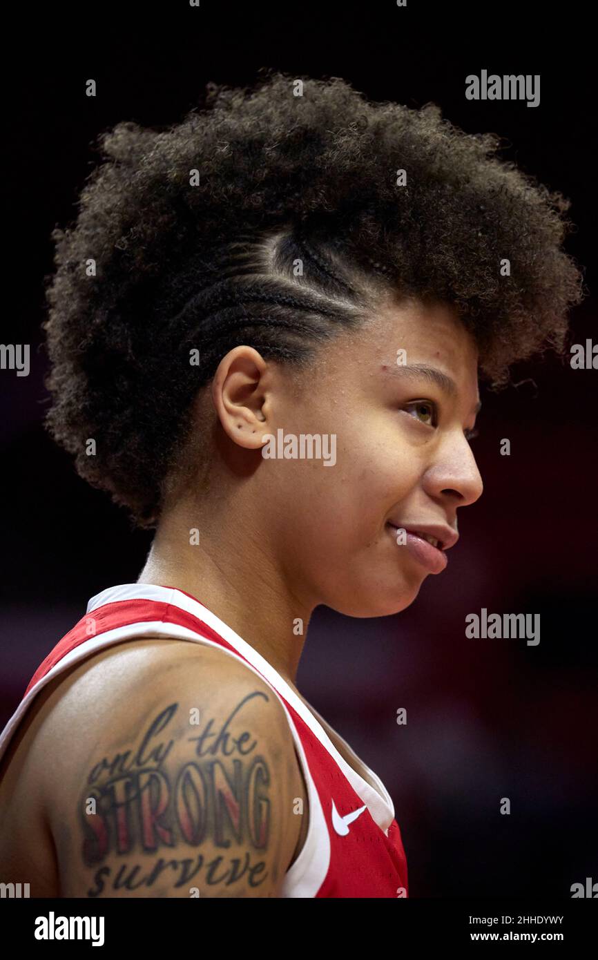 Piscataway, New Jersey, Stati Uniti. 24th Jan 2022. Ohio state Buckeyes guardia Rikki Harris (1) durante la partita alla Jersey Mikes Arena tra i Rutgers Scarlet Knights e Ohio state Buckeyes a Piscataway, New Jersey domenica 23 2022 gennaio. Ohio state bussa alle Rutgers 80-71. Duncan Williams/CSM/Alamy Live News Foto Stock