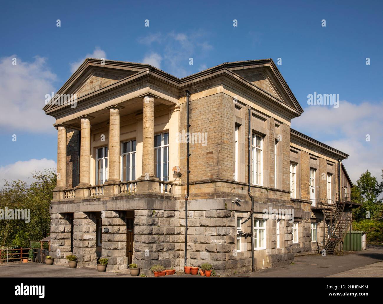 Regno Unito, Galles, Merthyr Tydfil, Dowlais, ex biblioteca Guest Memorial, ora pub Guest Keen Foto Stock