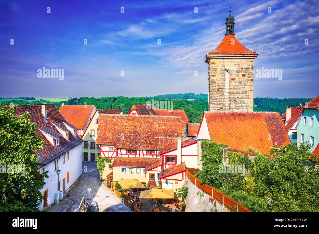 Rothenburg ob der Tauber, Germania. Siebersturm famosa Rothenburg con case tradizionali tedesche in Baviera. Foto Stock