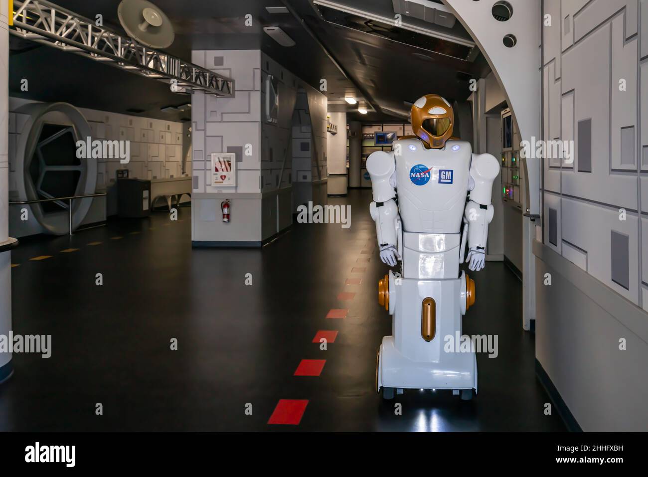 Cape Canaveral, Florida, Stati Uniti d'America - DICEMBRE, 2018: Robot NASA all'Imax Cinema, Kennedy Space Center Visitor Complex a Cape Canaveral, Foto Stock