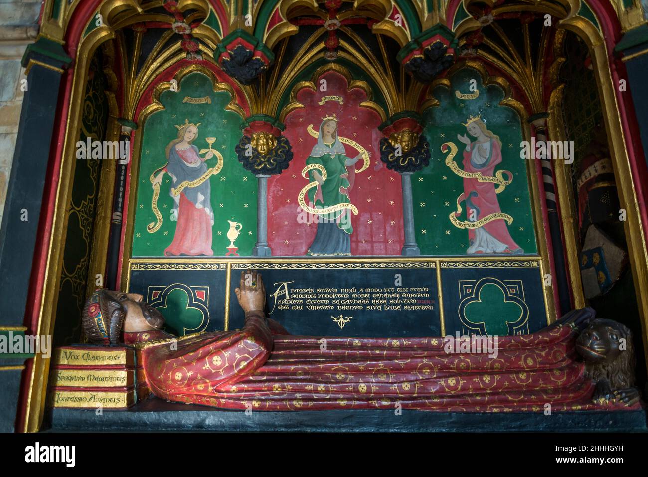 La tomba della chiesa del 15th secolo al poeta John Gower con dipinti policromi nella cattedrale di Southwark, Londra, Inghilterra, Regno Unito Foto Stock