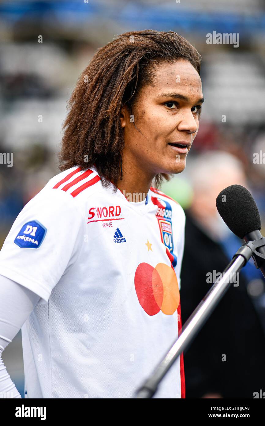 Wendie Renard dell'Olympique Lyonnais (OL) durante una partita contro il Paris FC il 12 dicembre 2021 al Charlety Stadium di Parigi, Francia. Foto Stock