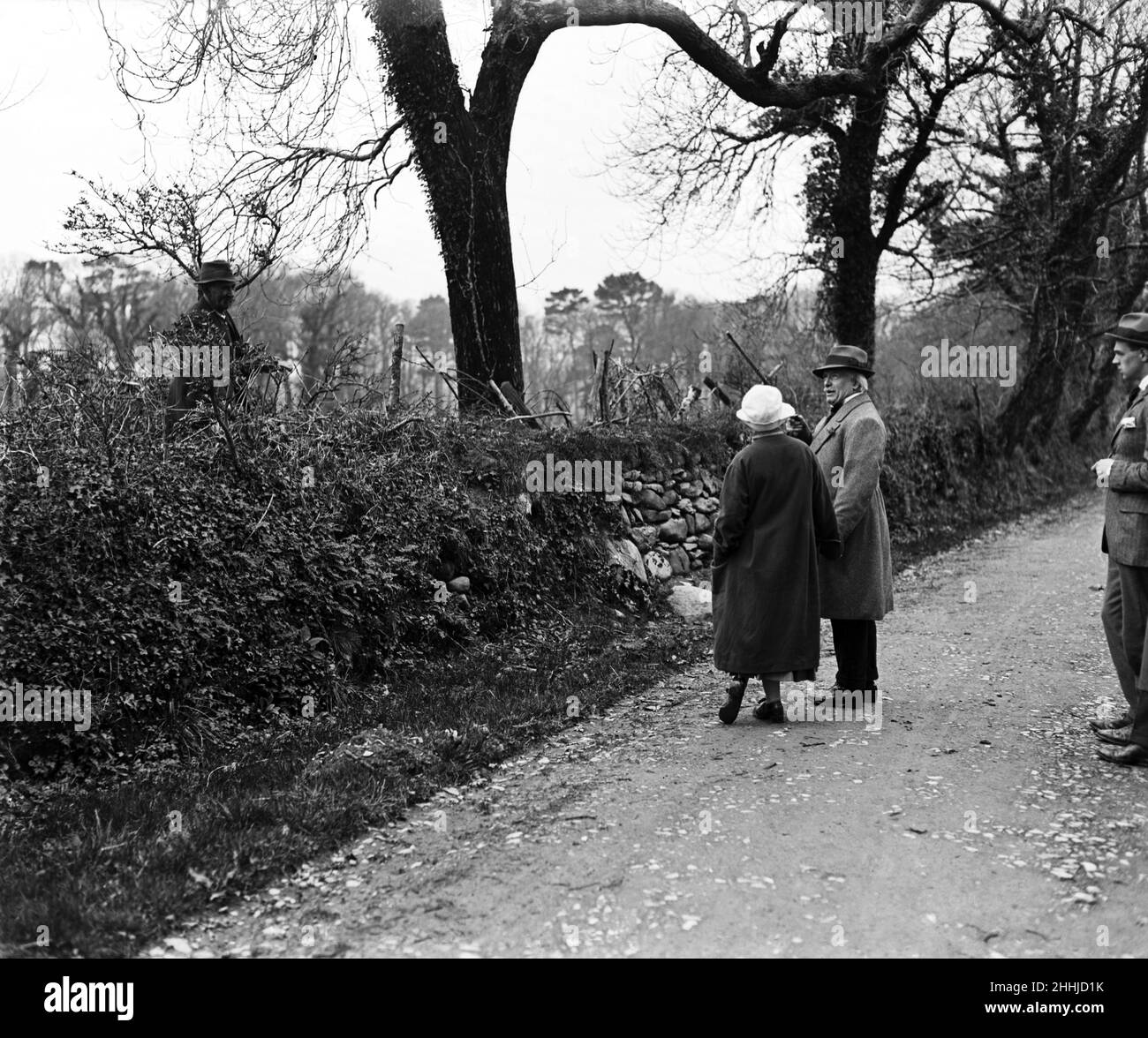 David Lloyd George, primo ministro britannico, in vacanza a Criccieth, Cardigan Bay, Galles. Nella foto con sua figlia Megan. Aprile 1920. Foto Stock