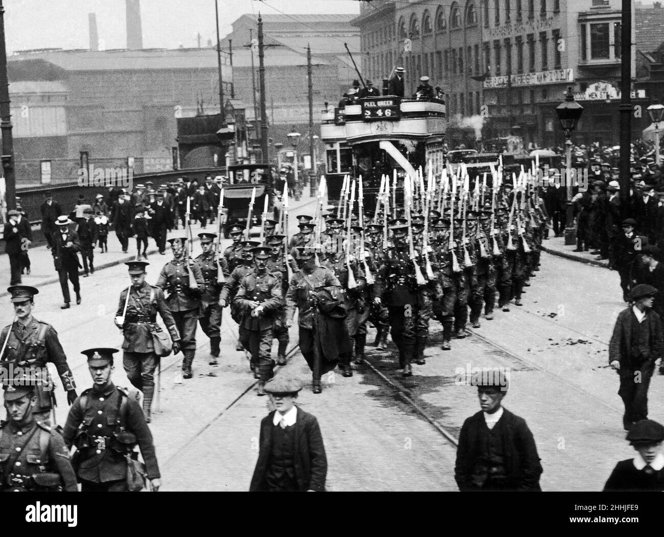 Sfilata di Manchester Pals. Il reggimento di Manchester. Prima guerra mondiale. Circa 1915. Foto Stock