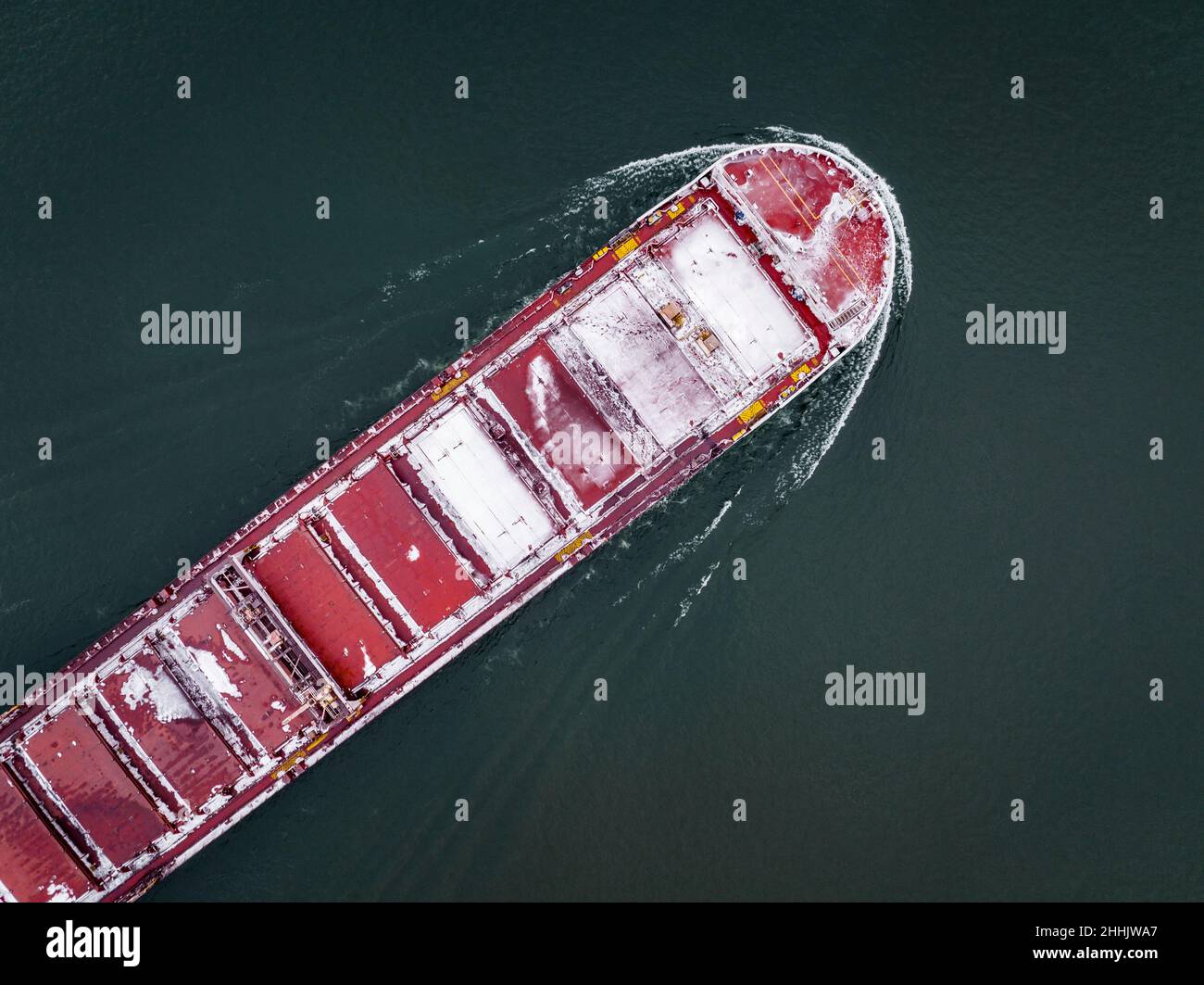 Nave da carico vicino al Porto di Montreal sul Fiume St-Lawrence Foto Stock