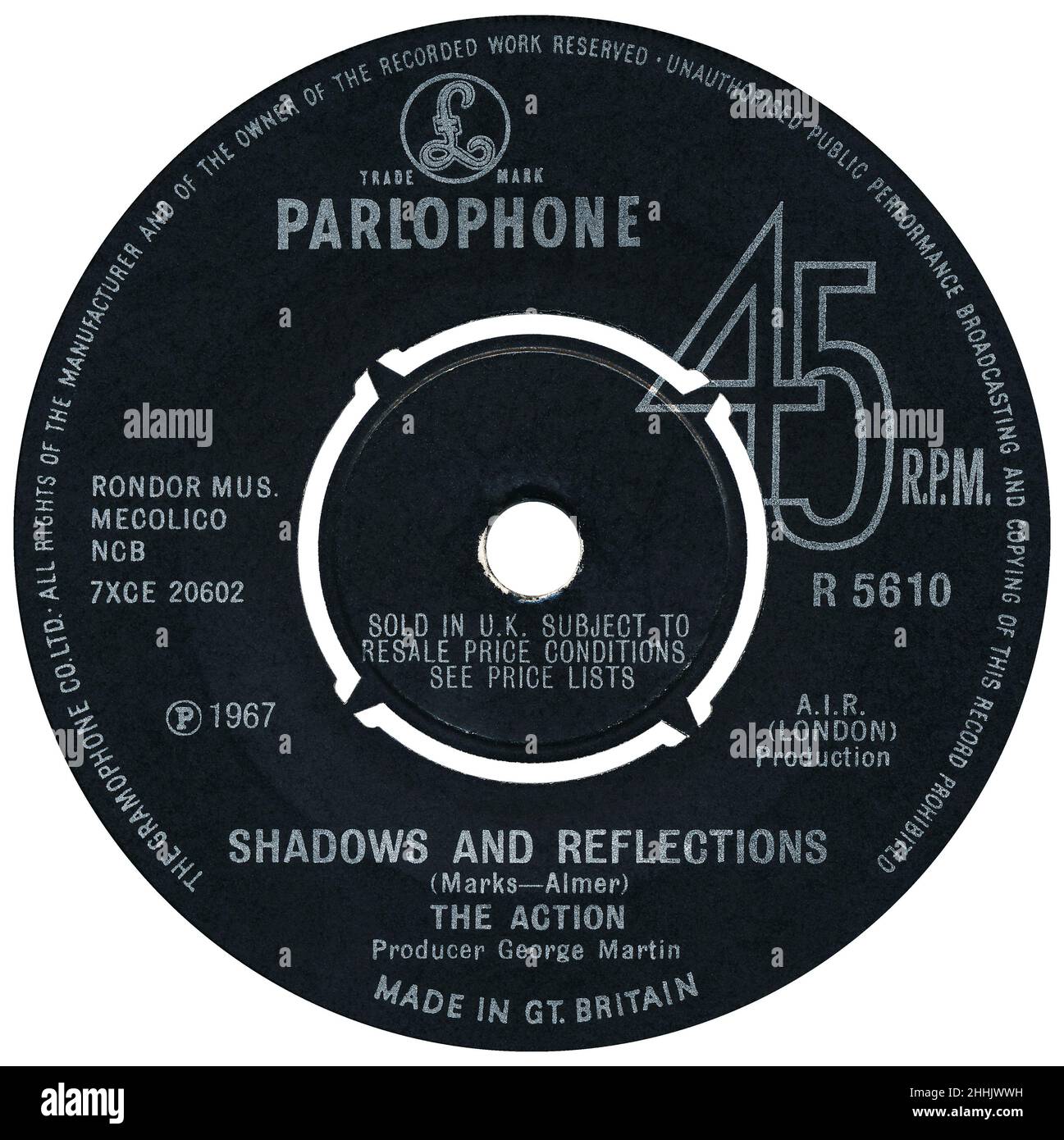 45 RPM 7' etichetta discografica britannica di Shadows and Reflections by the Action. Scritto da Larry Marks e Tandyn Almer e prodotto da George Martin. Pubblicato sull'etichetta Parlofone nel giugno 1967. Foto Stock