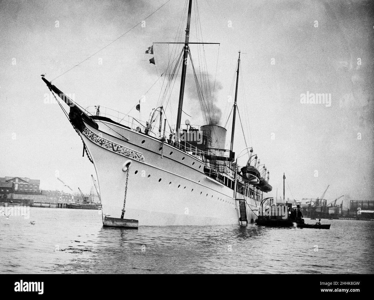 Lo yacht a vapore Nahlin, di proprietà di Lady Henrietta Yule di Hanstead House, Bricket Wood, St Albans.Chartered da re Edoardo VIII (Principe del Galles all'epoca) per la sua crociera con la signora Simpson nel 1936. zxsa Foto Stock