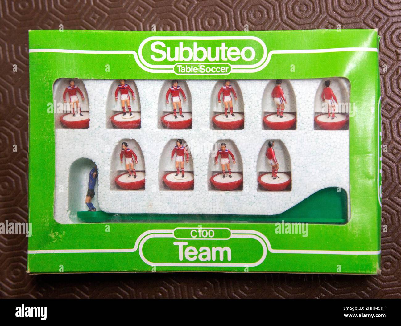 Boxed set di Subbuteo squadra di calcio da tavolo C100 giocatori primo piano, Regno Unito Foto Stock