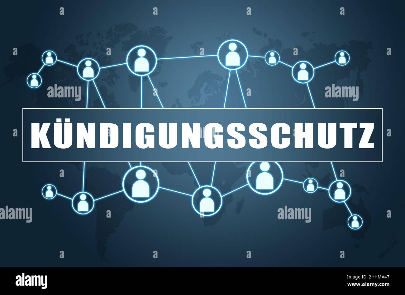 Kündigungsschutz - parola tedesca per la protezione contro il licenziamento - concetto di testo su sfondo blu con mappa del mondo e icone sociali. Foto Stock