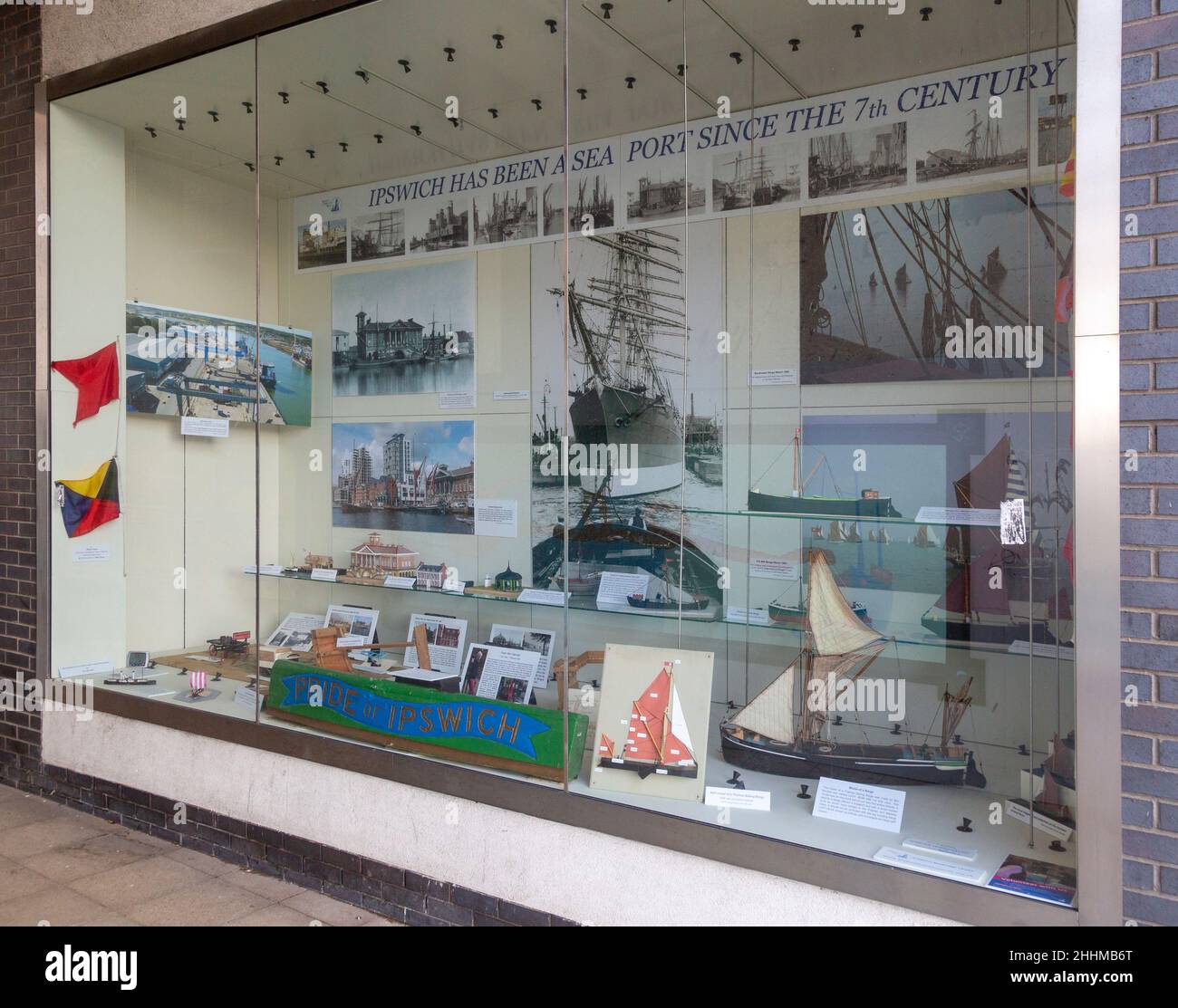 Esposizione di modelli e fotografie di navi relative al patrimonio del porto marittimo, Ipswich, Suffolk, Inghilterra, Regno Unito Foto Stock