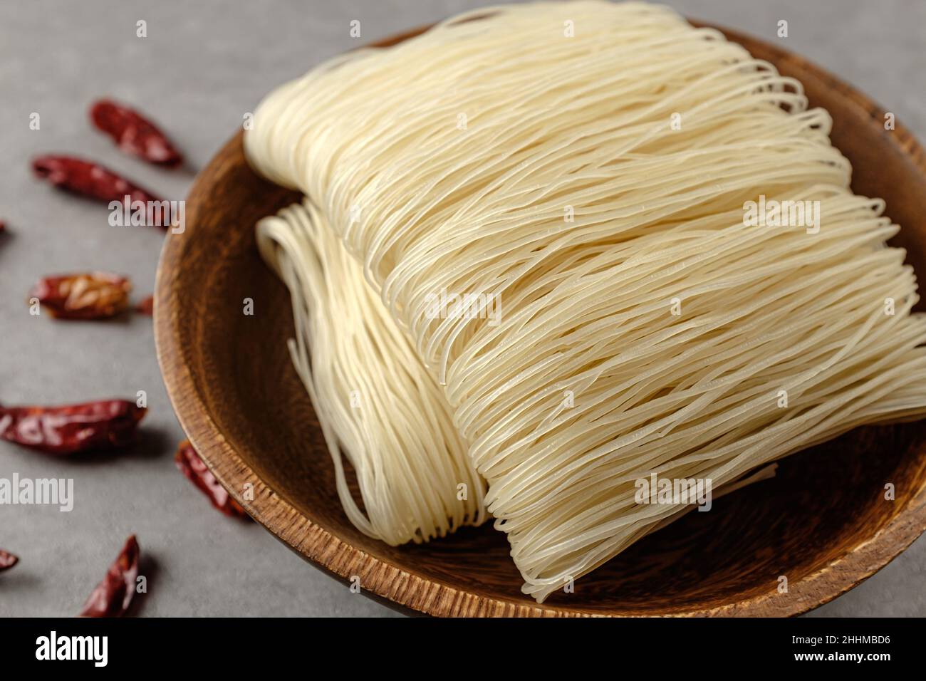 Tagliatelle a base di riso e secche Foto Stock
