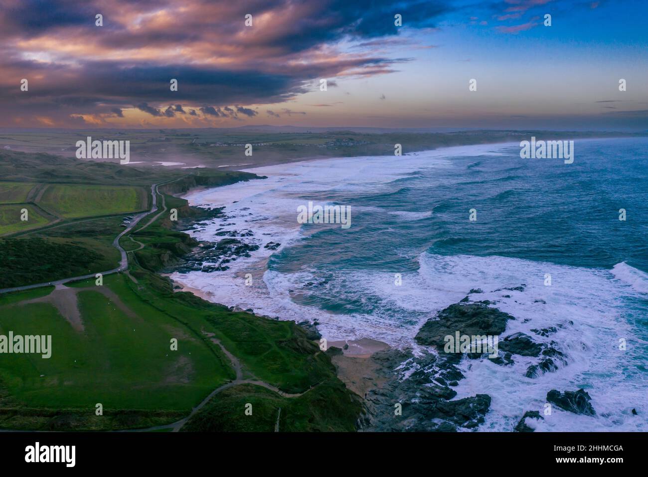 Vista aerea di Gwitian Beach & St Ives Bay, Cornovaglia Foto Stock