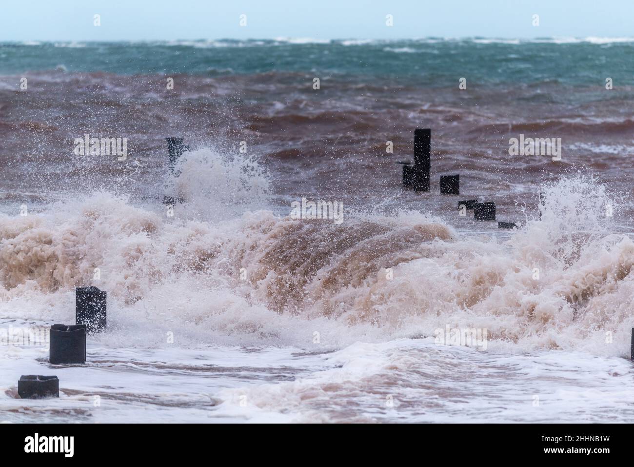 Forti tempeste invernali hi l'unica isola tedesca d'alto mare Heligoland nel Mare del Nord, Germania settentrionale, Europa centrale Foto Stock