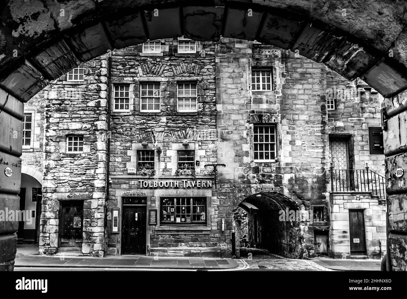 Il Tollbooth di Edimburgo, Scozia, è stato costruito nel 1591. All'epoca, Edimburgo era divisa in due aree: Il Royal Burgh e Canongate. Il Tol Foto Stock