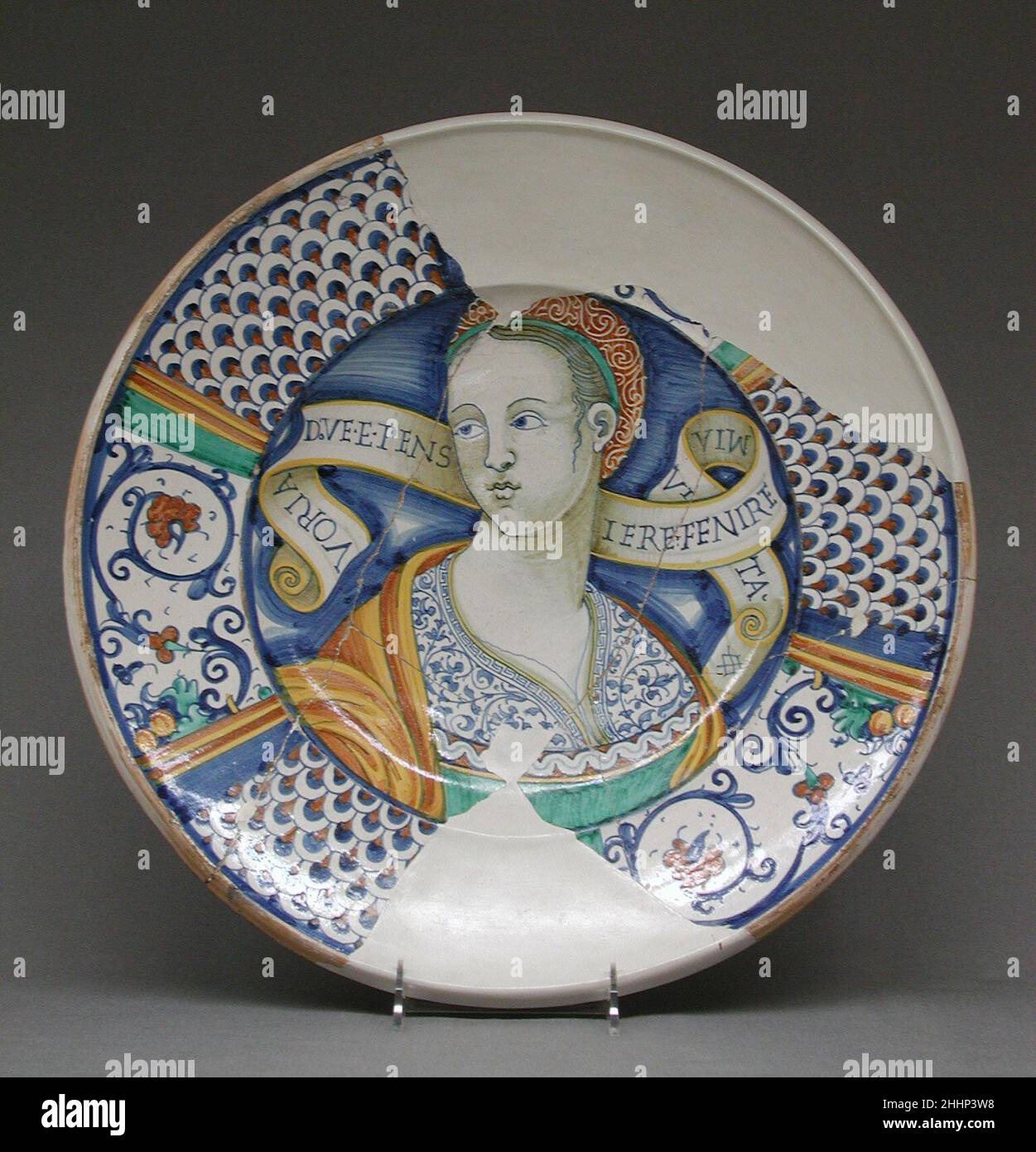 Altopiano ca. 1540–45 Italiano, Deruta. Plateau. Italiano, Deruta. CA. 1540–45. Maiolica (terracotta stagnata). Ceramica-ceramica Foto Stock