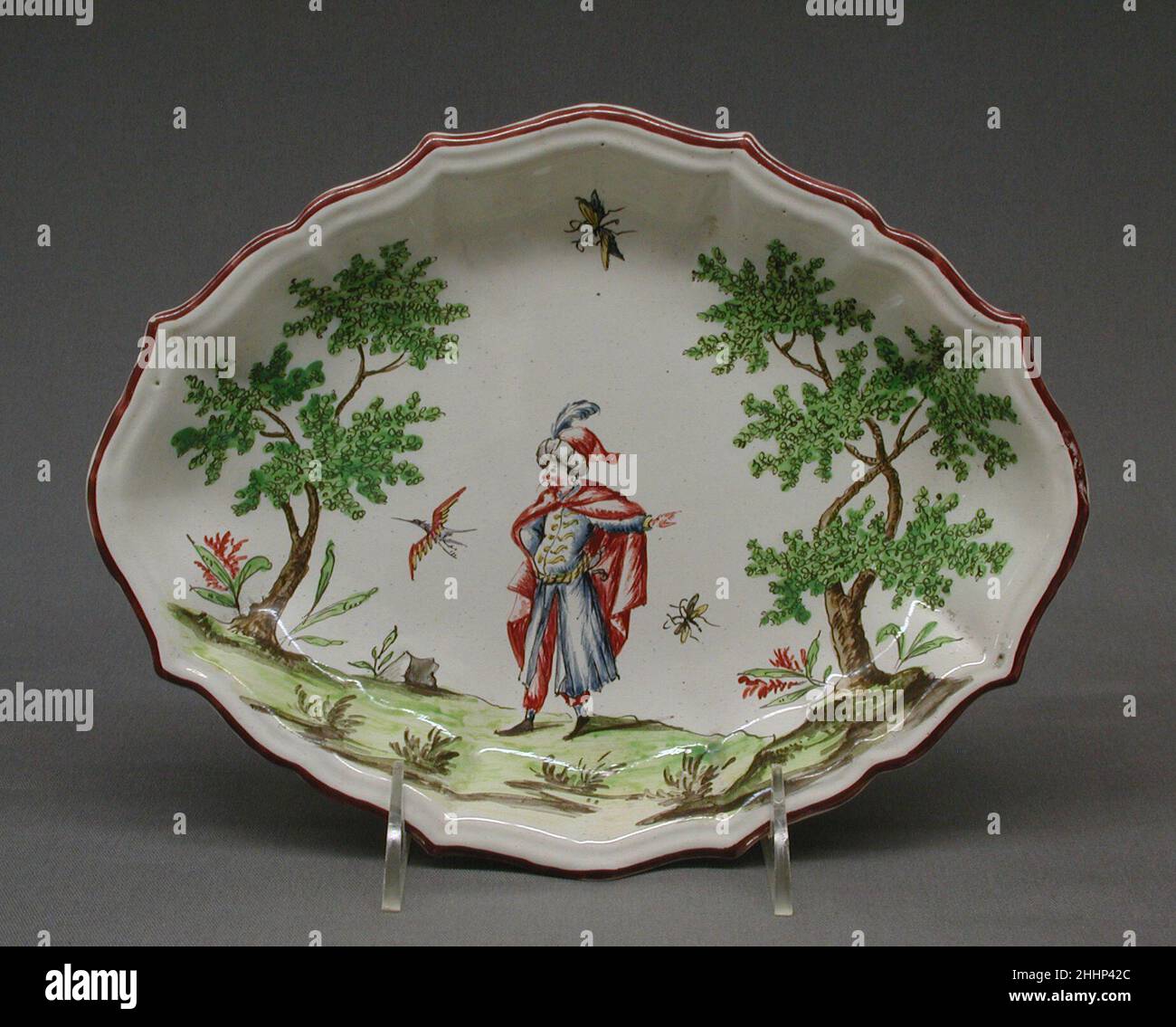 Piatto (uno di un paio) ca. 1750 felice Clerici. Piatto (uno di un paio). Italiano, Milano. CA. 1750. Terracotta smaltata bianca. Ceramica-ceramica Foto Stock