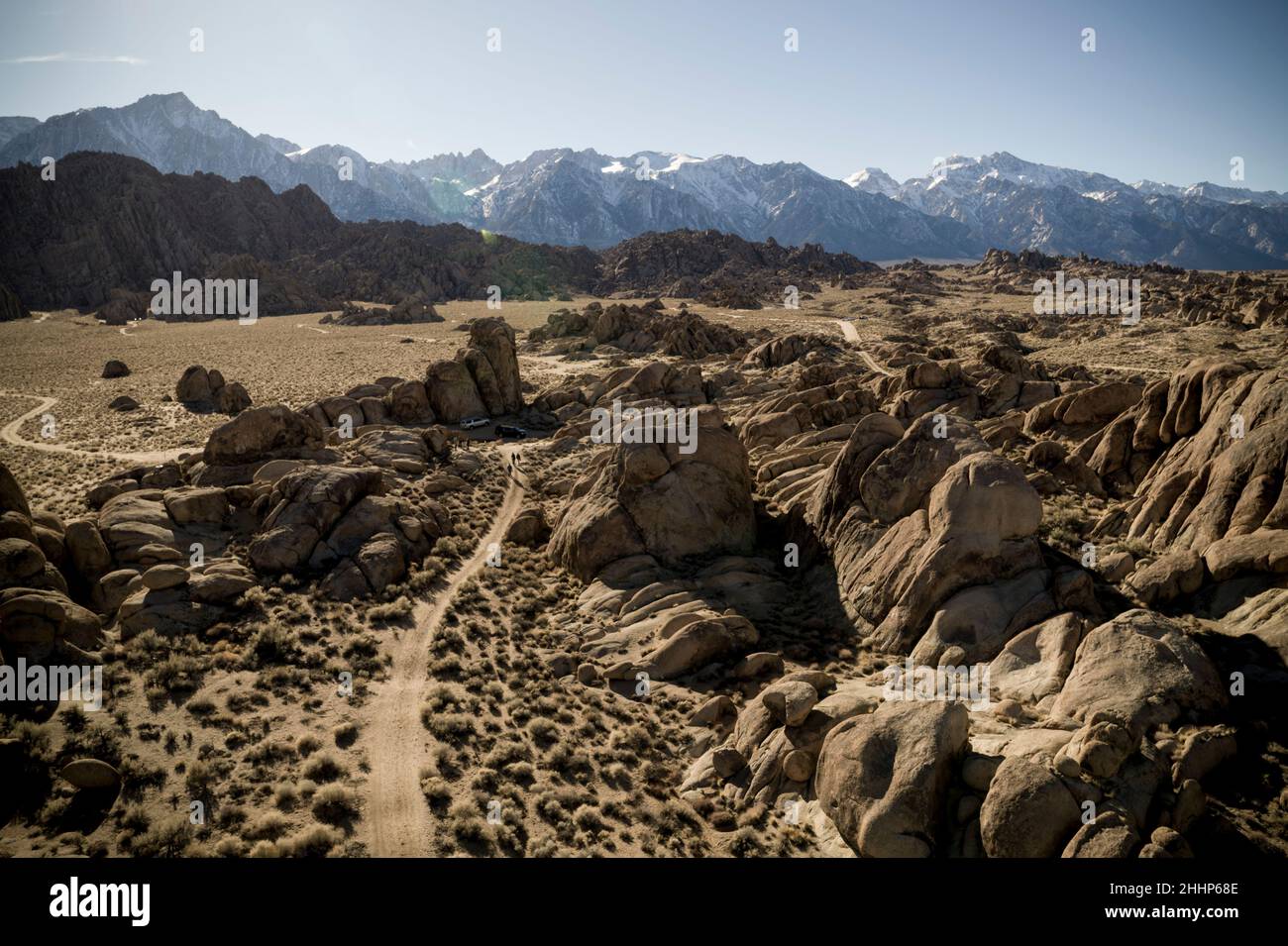 Vista aerea degli escursionisti in Alabama Hills, California Foto Stock