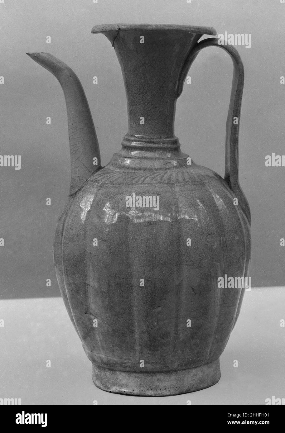 Vino Pot 13th secolo Corea. Vino Pot. Corea. 13th secolo. Argilla. Dinastia Goryeo (918-1392). Ceramica Foto Stock