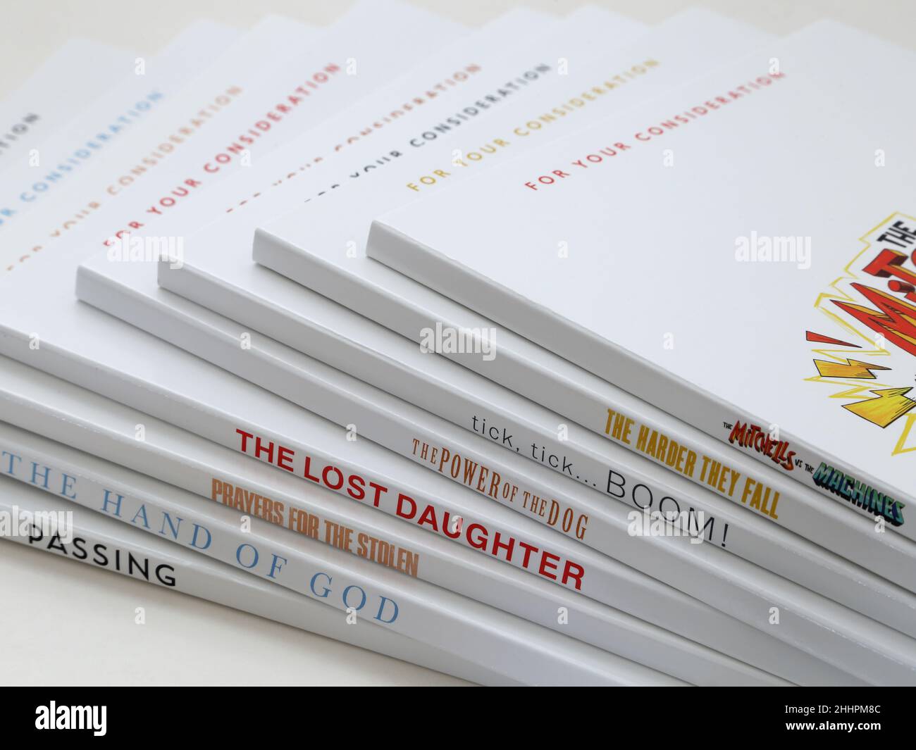 Los Angeles, CA / USA - 21 gennaio 2022: Le maniche per DVD per le 2021 uscite Netflix sono mostrate durante la campagna annuale FYC per la vostra premiazione di considerazione. Foto Stock