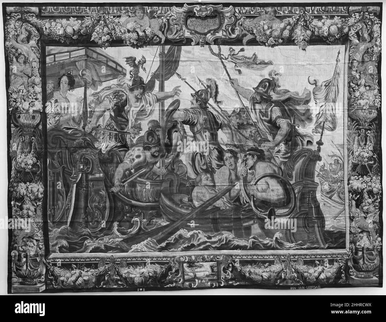 La battaglia di Actium da un insieme della Storia di Antony e Cleopatra progettato ca. 1650, tessuto 1650–77 disegnato da Justus van Egmont Fiammingo. La battaglia di Actium da un insieme della Storia di Antony e Cleopatra. Fiammingo, Bruxelles. Progettato ca. 1650, tessuto 1650–77. Filo di lana, seta, argento e argento dorato (20-22 orditi per pollice, 8-9 per cm.). Tessuti-Arazzi Foto Stock