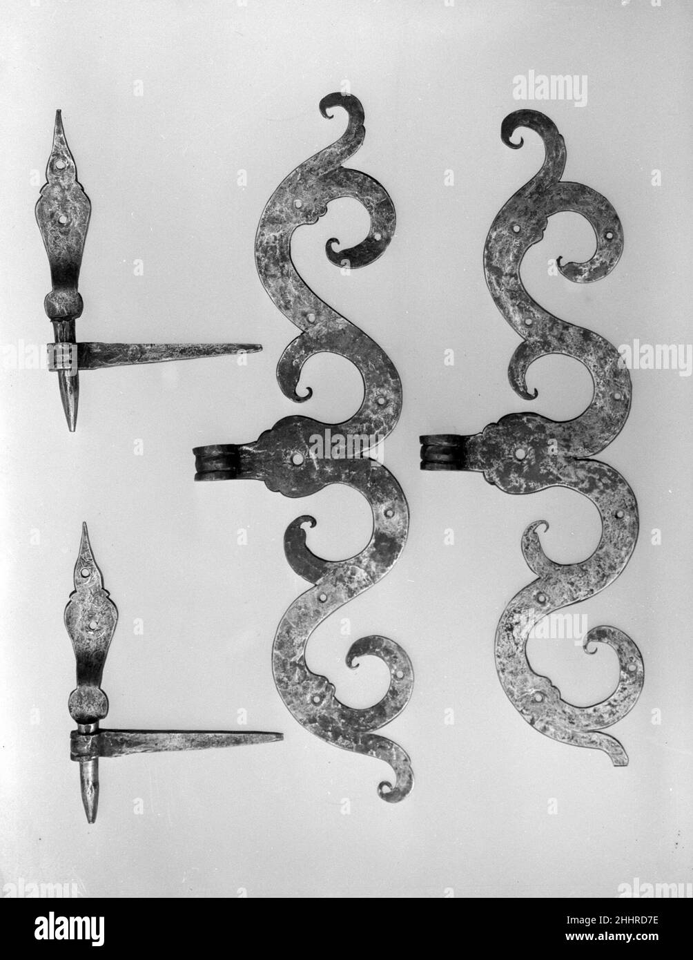 Cerniera 1700–1800 americana. Cerniera. Americano. 1700–1800. Ferro battuto. Fabbricato in Pennsylvania, Stati Uniti Foto Stock