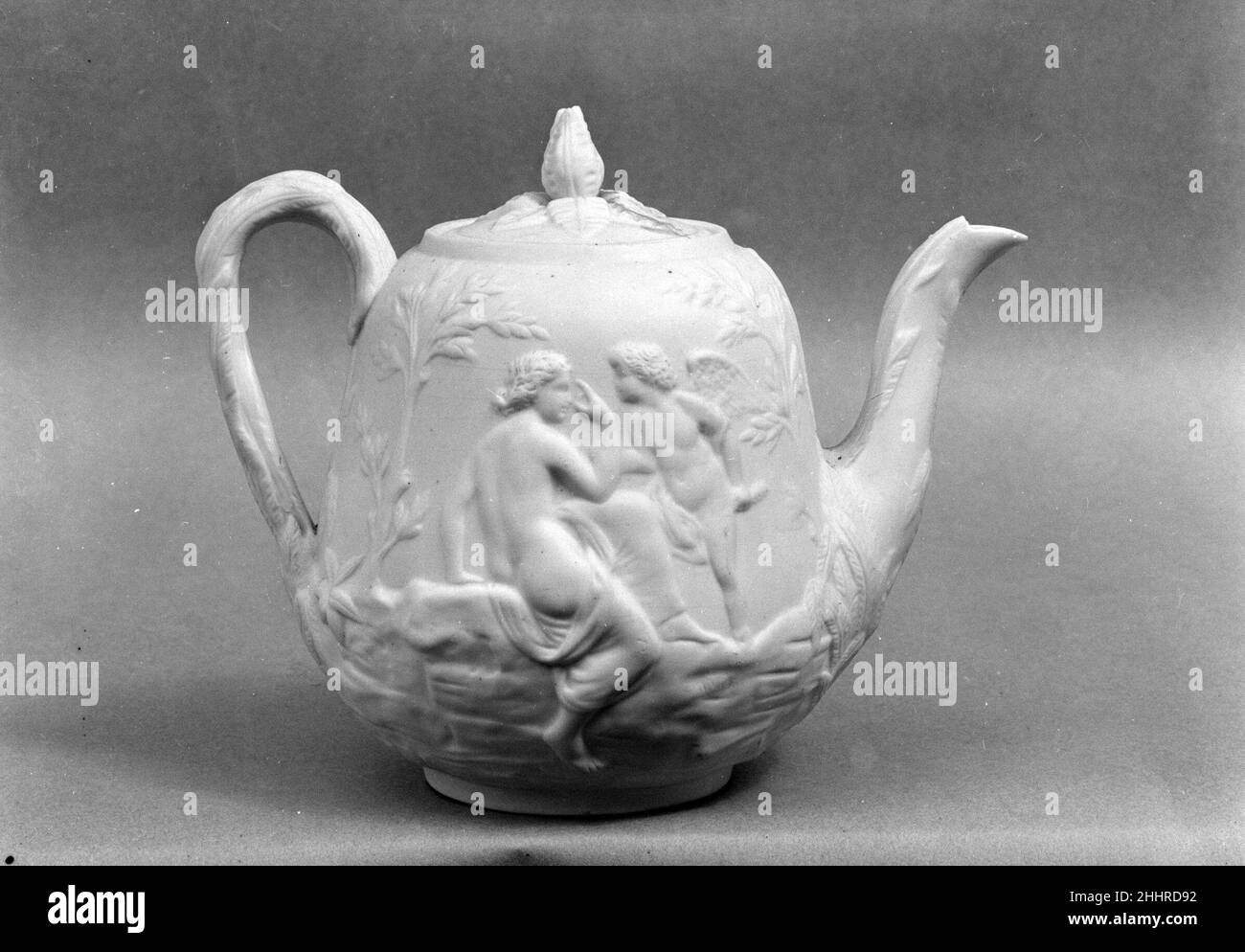 Teapot 1830–70 americano. Teiera. Americano. 1830–70. Porcellana di Parian. Probabilmente fabbricato a Bennington, Vermont, Stati Uniti Foto Stock