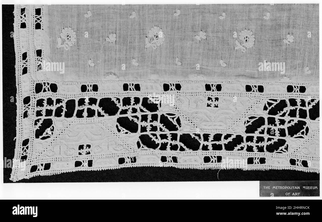 Un lato di un cuscino scivola ca. 1600 Greco. Un lato di un cuscino scivolone. Greco. CA. 1600. CutWork. Tessuti-Lace Foto Stock