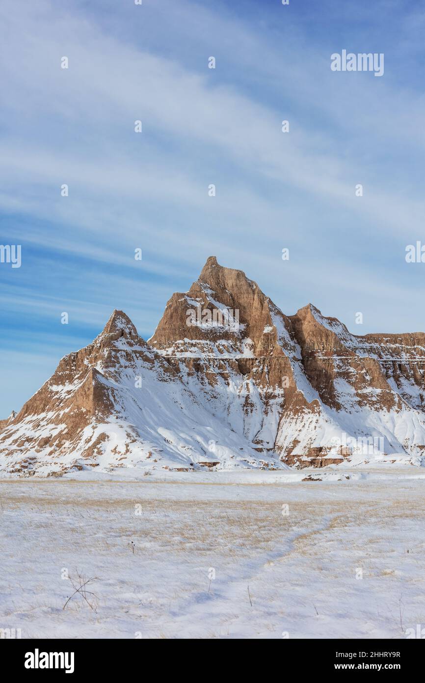 Paesaggio invernale con neve nel Badlands National Park, South Dakota, USA Foto Stock