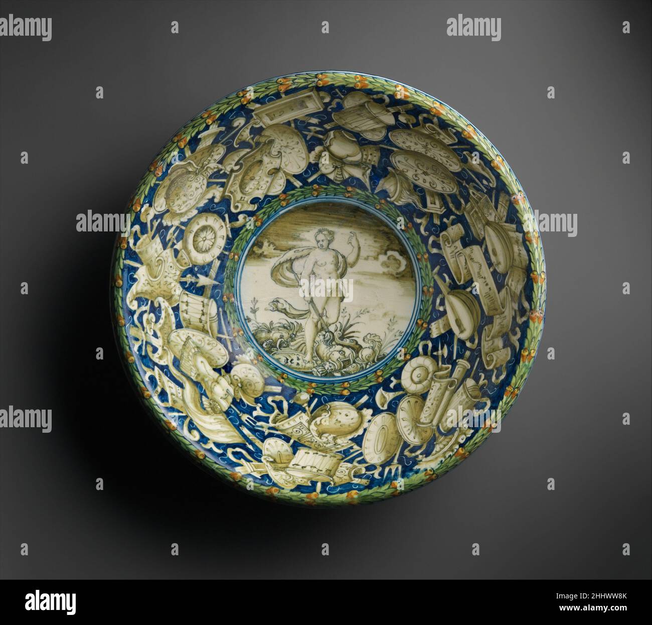 Ciotola con Allegoria della Pace 1561 Italiano, Venezia o Ducato di Urbino (forse Pesaro). Ciotola con l'allegoria della Pace 208863 Foto Stock