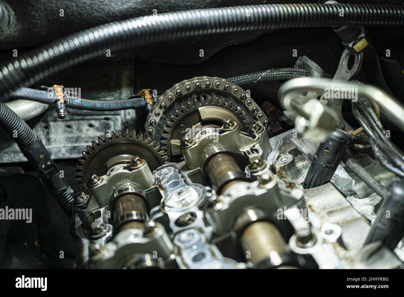 Catena di distribuzione del motore Foto stock - Alamy