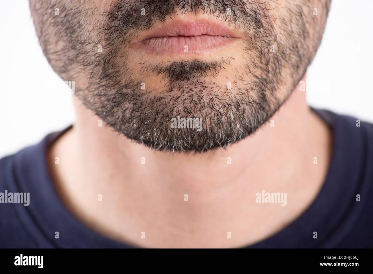 mento di un uomo di 40 anni con una barba grigia Foto Stock