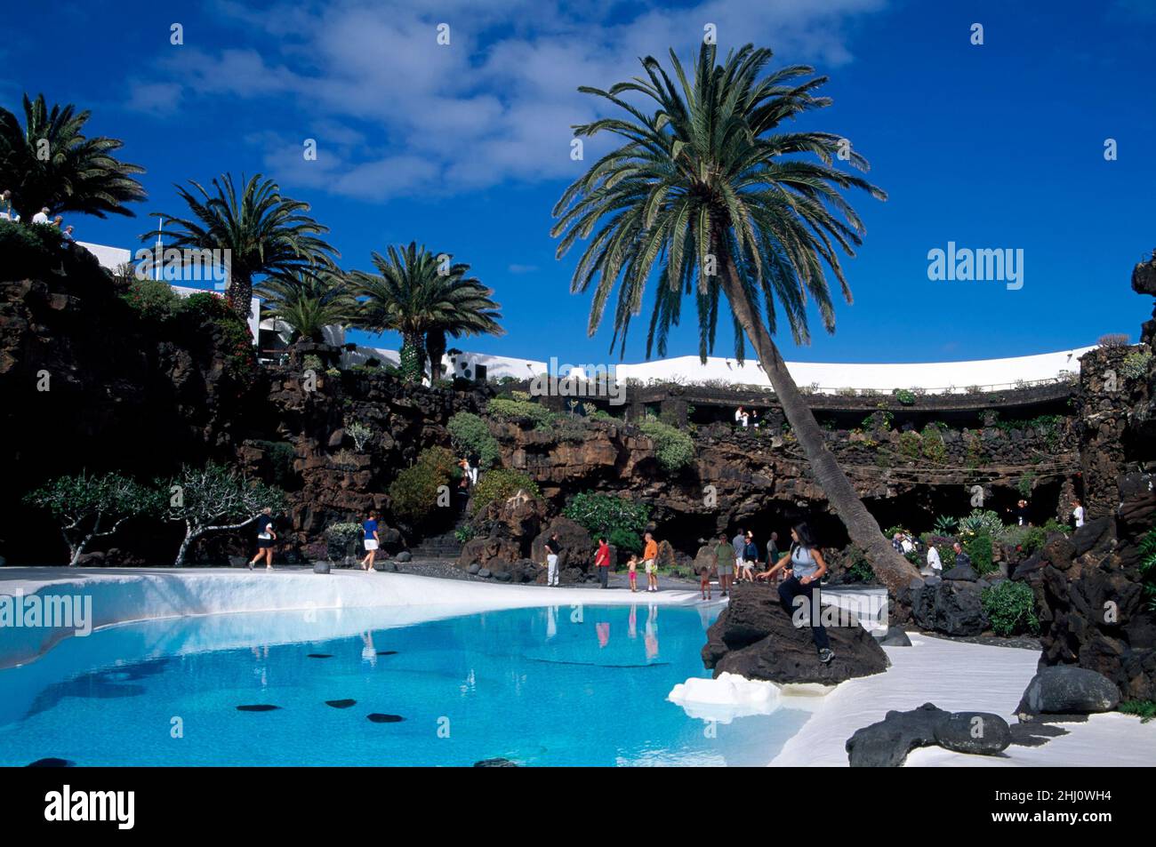 Jameos del Agua vicino Arrieta, piscina di César Manrique, Lanzarote, Isole Canarie, Spagna Foto Stock
