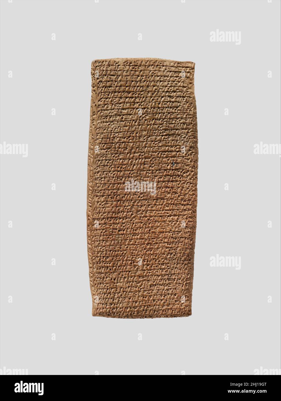 Tavoletta cuneiforme: Registrazione di un'azione legale ca. 20th–19th secolo a.C. l'antica colonia di commercio assiro Kültepe, l'antica città di Kanesh, era una città potente e cosmopolita situata nella Cappadocia settentrionale, nell'Anatolia centrale. Durante i primi anni del secondo millennio a.C., divenne parte della rete di insediamenti commerciali stabiliti in tutta la regione dai mercanti di Ashur (in Assiria nella Mesopotamia settentrionale). Viaggiando per lunghe distanze da caravan asino, e spesso vivendo separatamente dalle loro famiglie, questi commercianti commerciavano grandi quantità di stagno e tessuti per oro e argento oltre al controllo Foto Stock