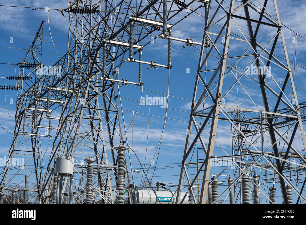 Stazione elettrica di Georgia Power's 1st Avenue lungo il fiume Chattahoochee a Columbus, Georgia. (USA) Foto Stock