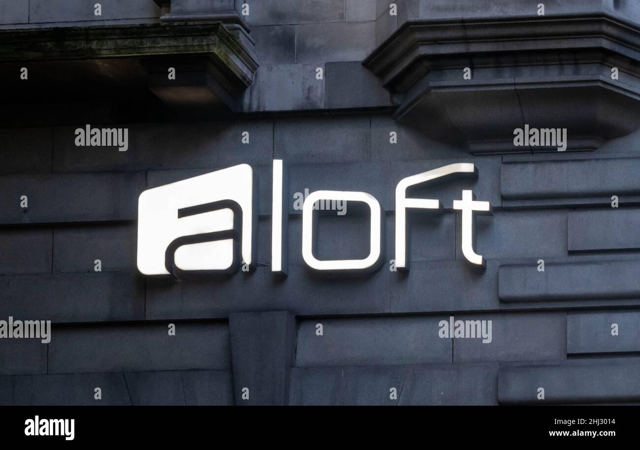 Cartello Aloft Hotel a Liverpool Foto Stock