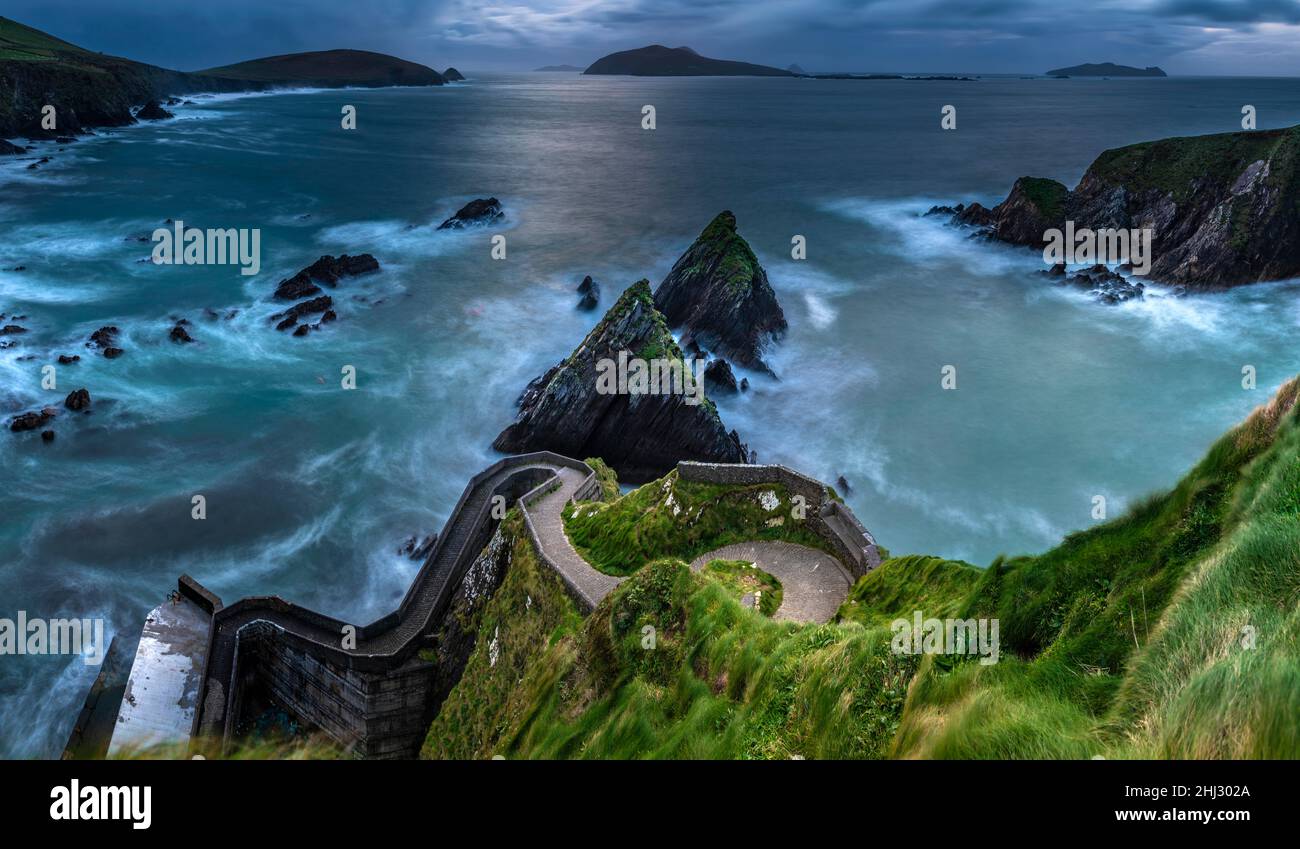 Dunquin Pier su Slea Head Drive, Dingle Peninsula, Kerry, Irlanda Foto Stock