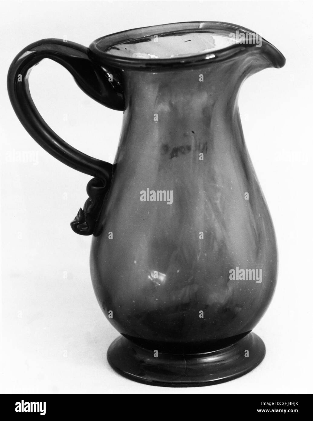 Creamer 1780–1820 britannico, probabilmente. Crematore 2590 Foto Stock