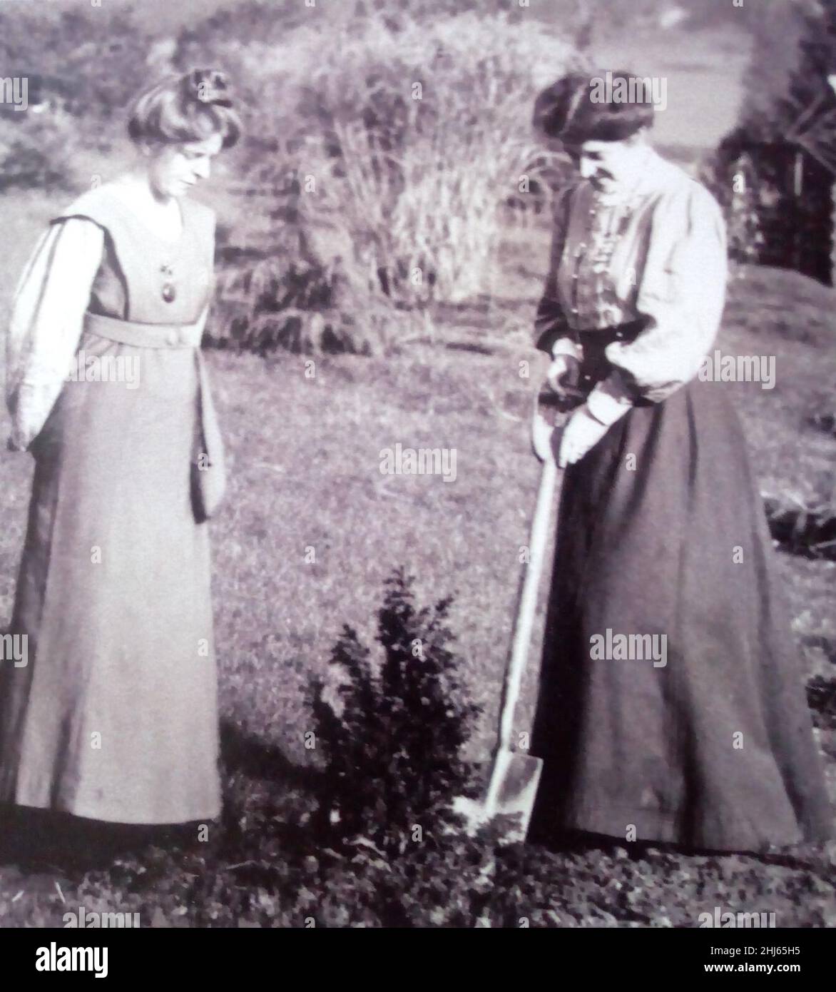 Suffragettes Annie Kenney e Theresa Garnet 1909. Foto Stock