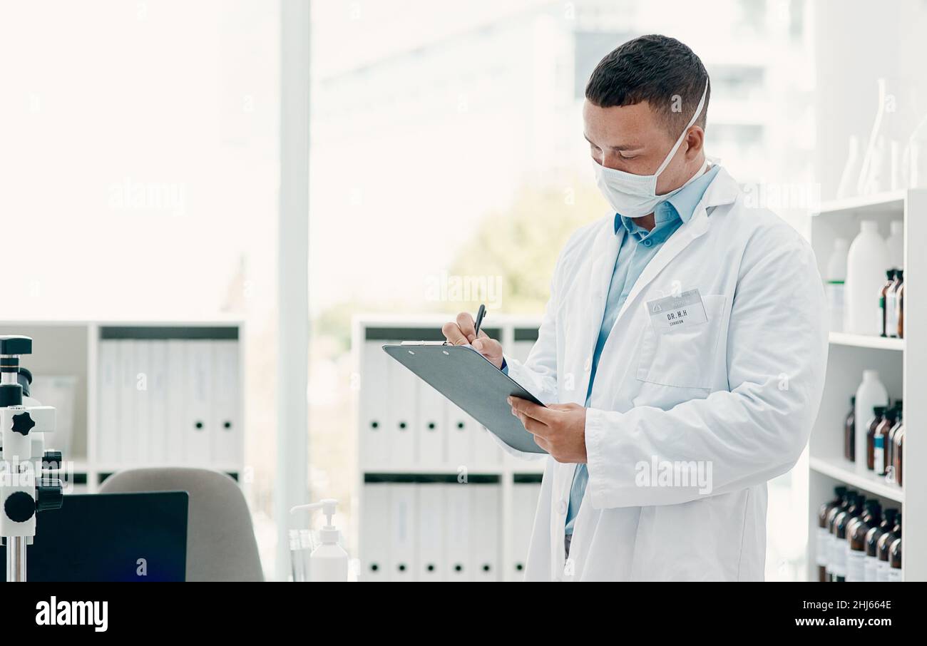 La sua ricerca scientifica dà speranza al mondo Foto Stock