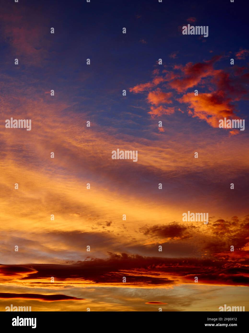 Splendido tramonto in inverno Foto Stock