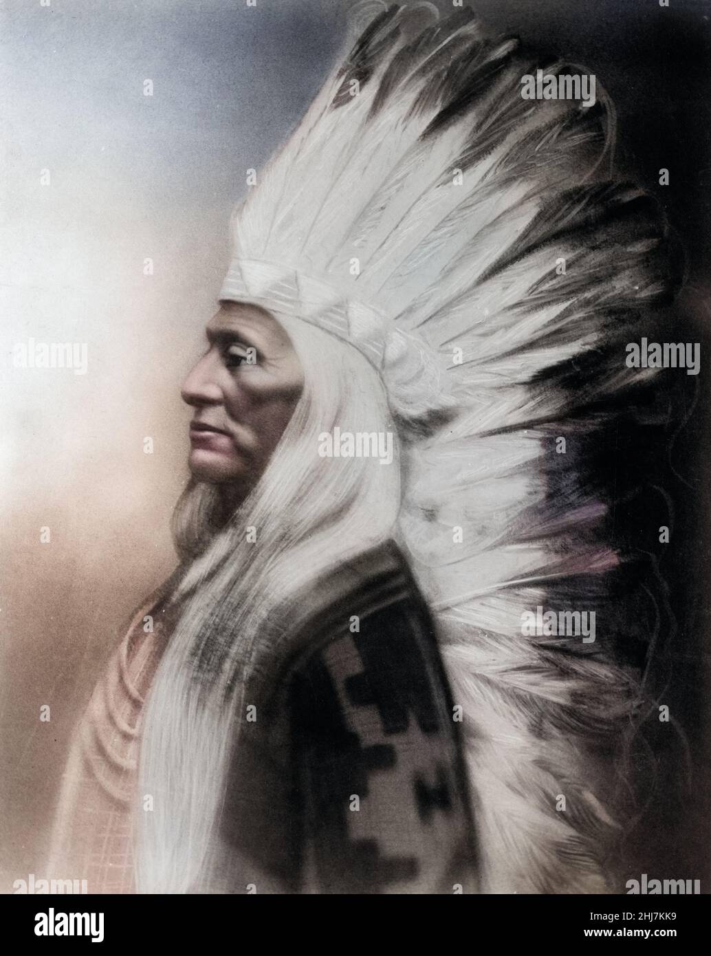 Washakie, capo dei Shoshones, ritratto a metà lunghezza, rivolto a sinistra. Foto d'epoca e d'epoca - Indiani d'america / Indiani d'India / indiani d'America. Foto Stock