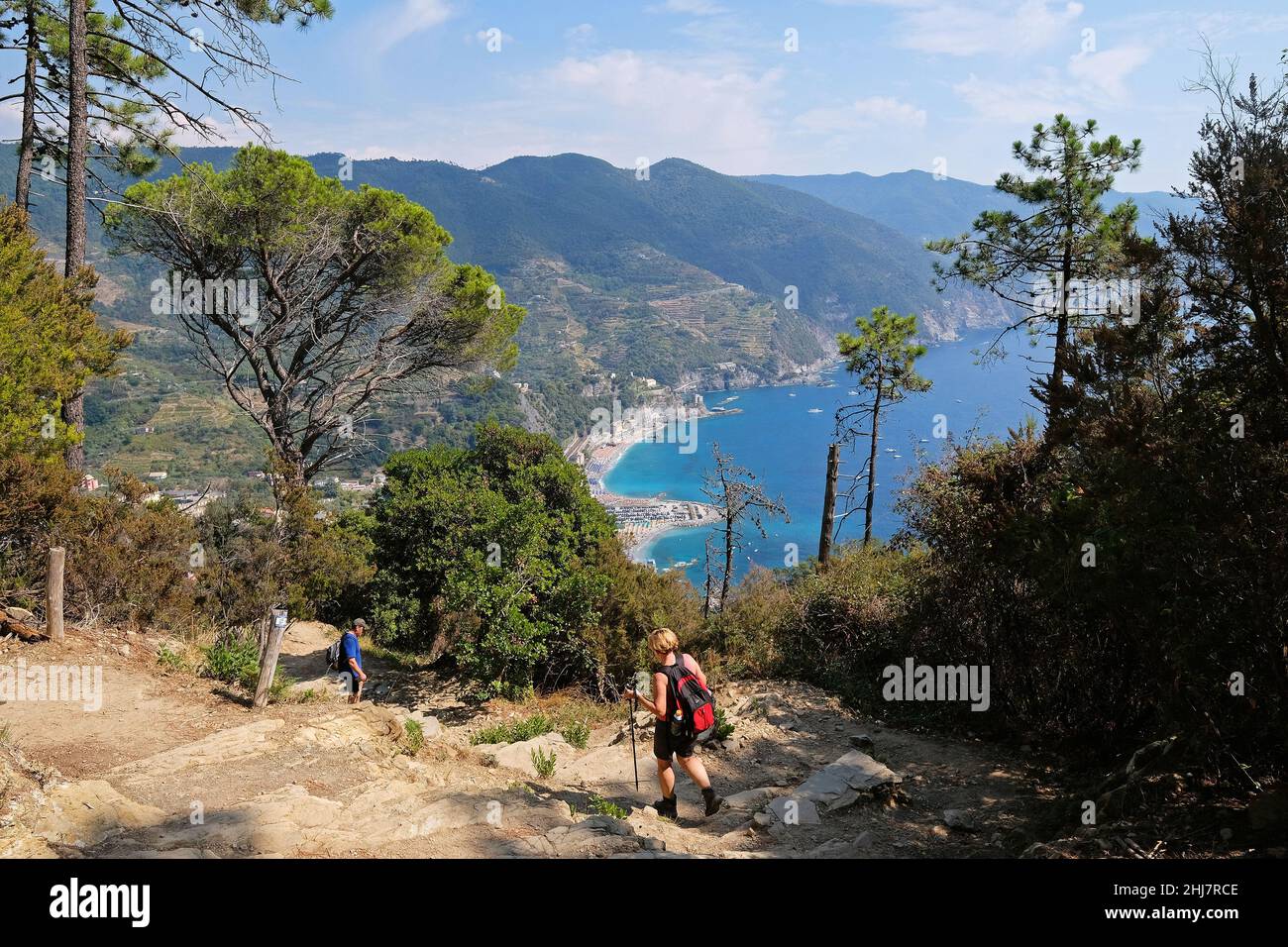 Escursionista di Monterosso sulla Riviera Italiana. Foto Stock