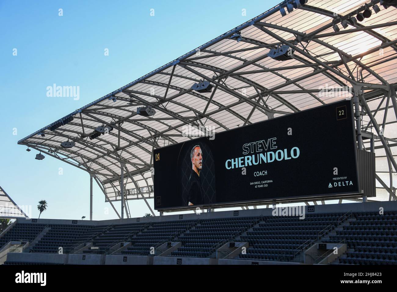 La segnaletica è illuminata durante una conferenza stampa per presentare Steve Cherundolo come nuovo allenatore del LAFC, mercoledì 5 gennaio 2022, a Los Angeles. (Dylan Stewart/immagine dello sport) Foto Stock