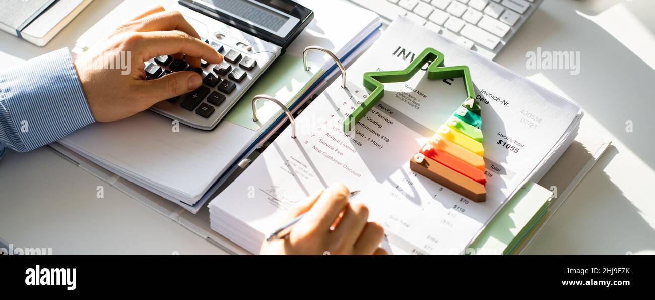 Audit Casa efficiente in termini di energia. Tasso contabile del revisore Foto Stock
