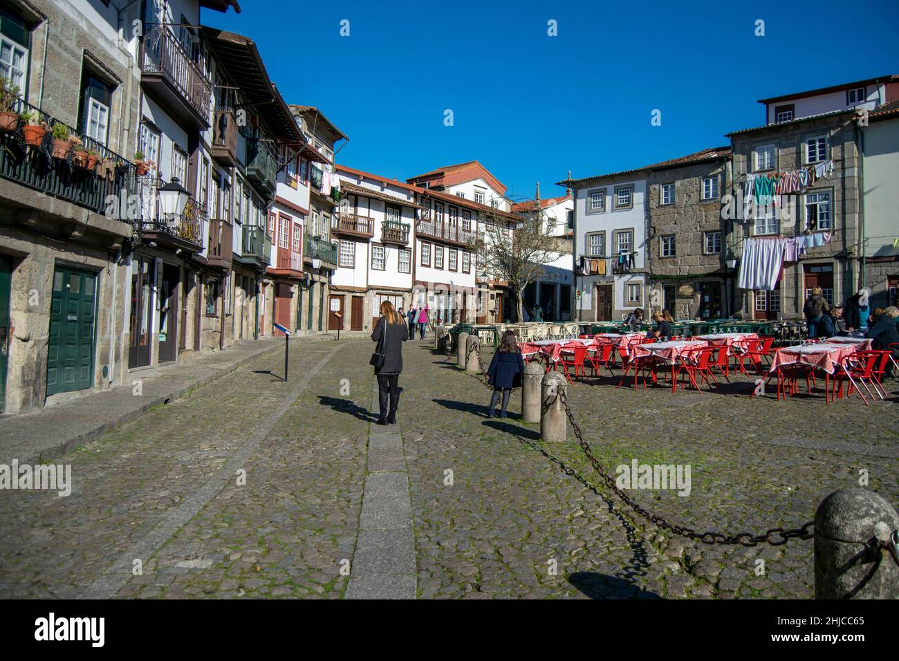Guimaraes Centro storico nel nord del Portogallo distretto di Braga. Afonso Henriques è nato in questa città. Sito Patrimonio dell'Umanità dell'UNESCO Foto Stock