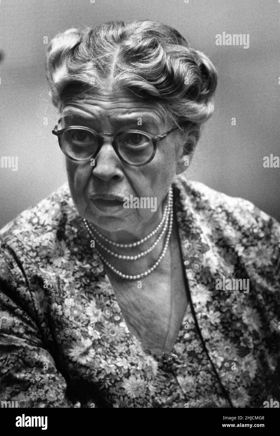 Eleanor Roosevelt (11 ottobre 1884 ‚Äì – 7 novembre 1962), moglie del presidente Franklin Delano Roosevelt. 1950s. Foto Stock